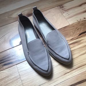 Studio flexx makin a point Flats